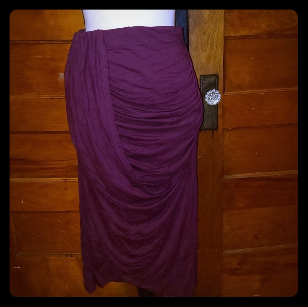 Fun side swoop skirt